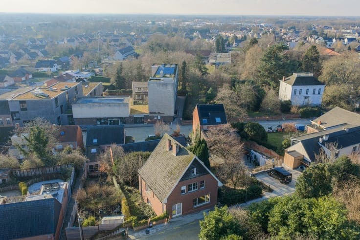 Te renoveren woning op uitzonderlijke locatie te HODB