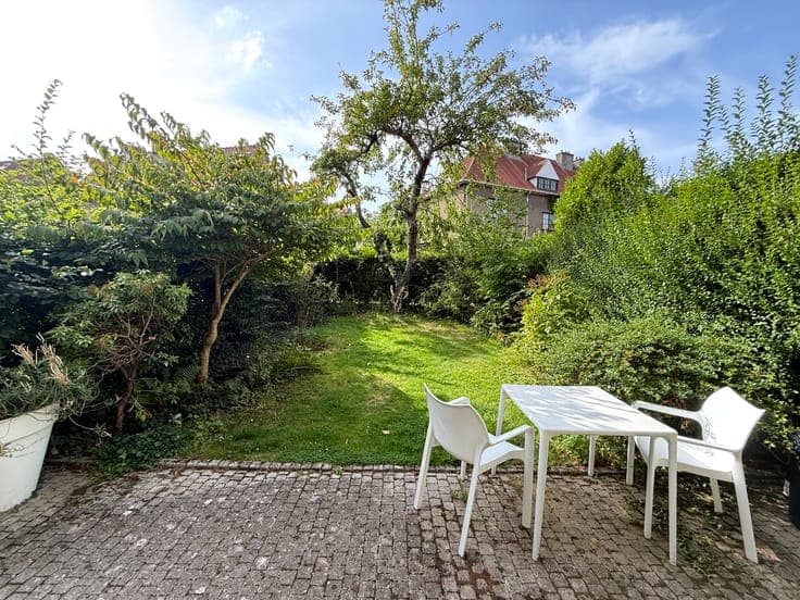 charming house in quiet and green location