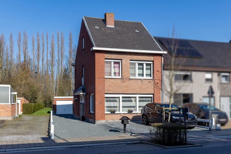 House in Sint-Amands