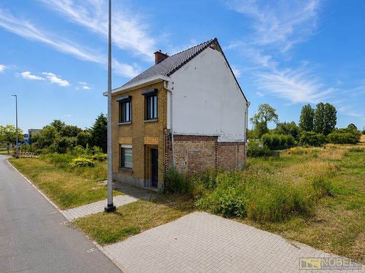 Te koop, ruim villaperceel (1.861m²) op vlot bereikbare l...