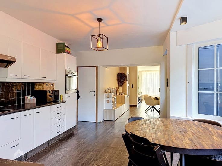 Move-in-ready family home, 3 beds, garage & garden