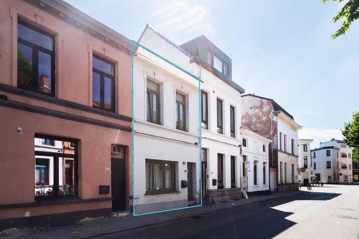 Ready-to-move-in house with 3 bedrooms in Berchem