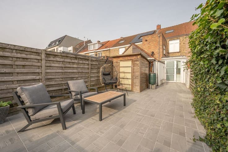Stadswoning met 3 slaapkamers en tuin te Sint-Andries