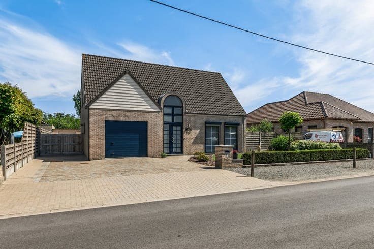 INSTAPKLARE EN ENERGIEZUINIGE WONING OP PERCEEL VAN 1.383...