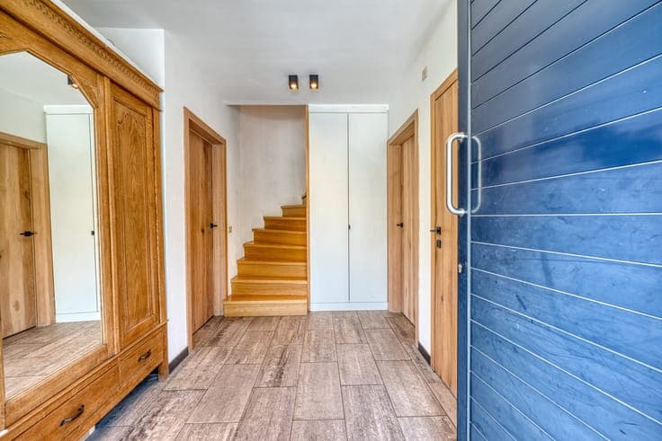 Landelijk gelegen woning met 3 slaapkamers, garage en tui...