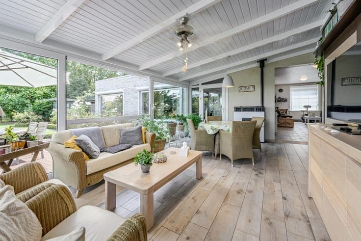 Semi-detached home with large garden