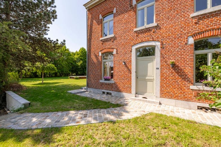 Spacious character house in Bertrée