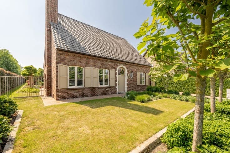 Landelijke, instapklare woning op rustige ligging.