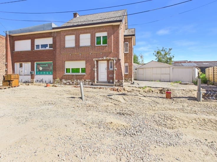 House + apartment