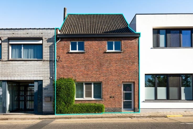 Te moderniseren EGW met 3 SLK, tuin en garage