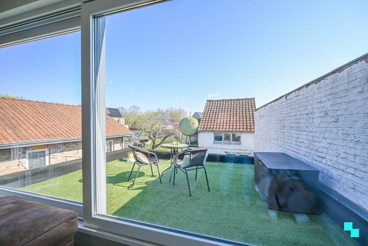 Bel-etagewoning nabij het centrum van Waregem!