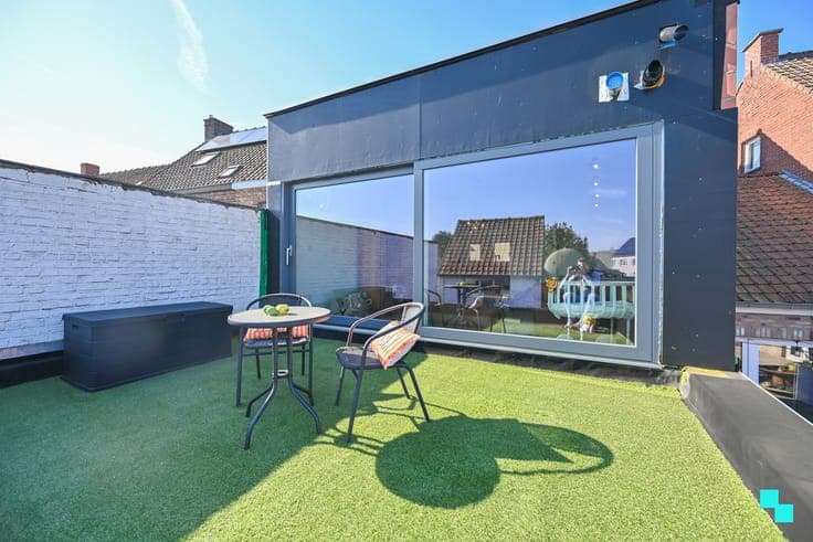 Bel-etagewoning nabij het centrum van Waregem!