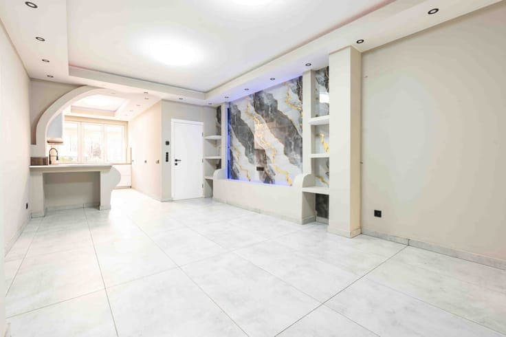 Renovated 4-bedroom house in station district