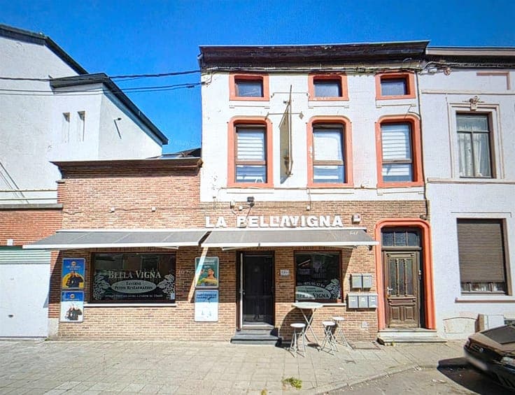 Mixed building