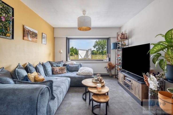 Landelijk gelegen starterswoning met ruime tuin te Heist-...