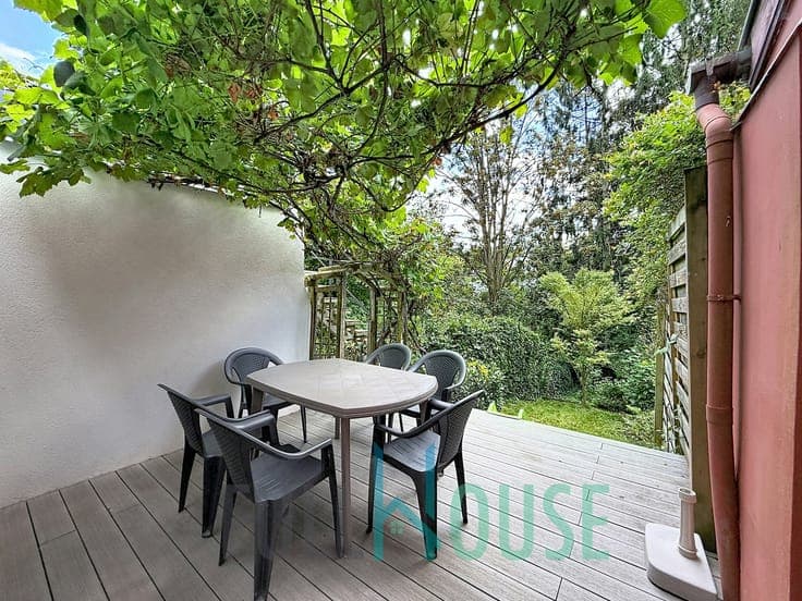 Saint-Job Village "Charming 3-bedroom house"