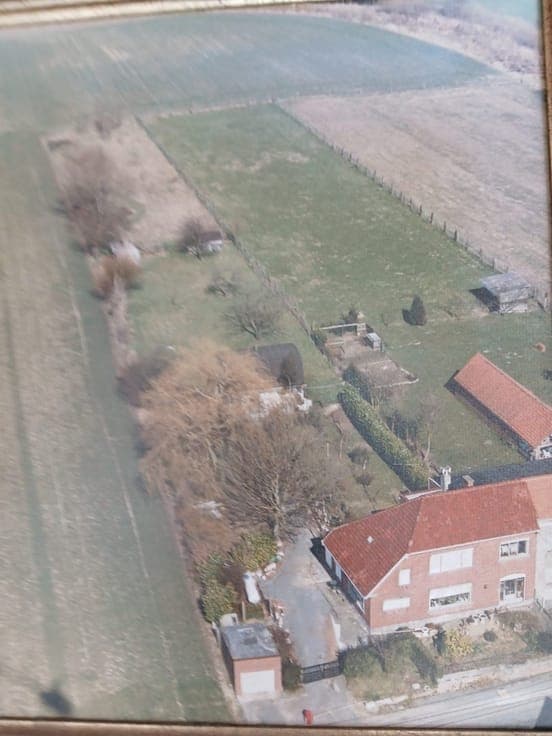 Te renoveren halfopen woning met 3 slaapkamers, garage, s...
