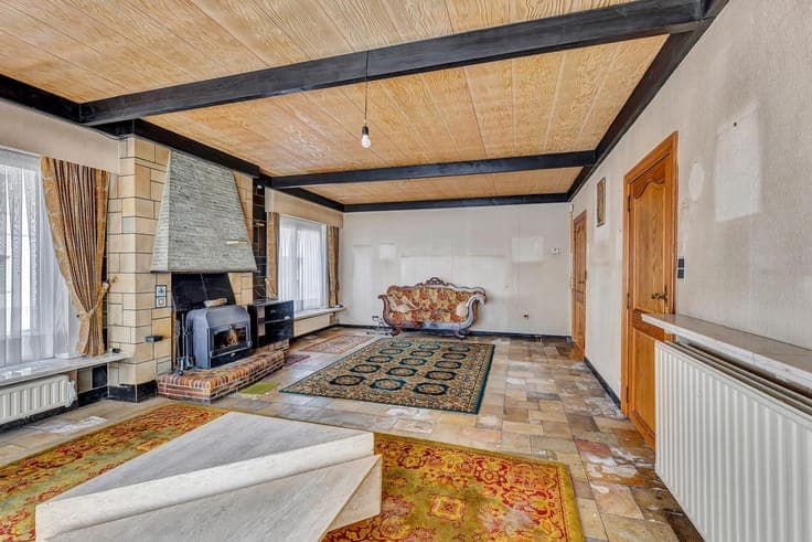 Renovation project with great potential in Erpe-Mere