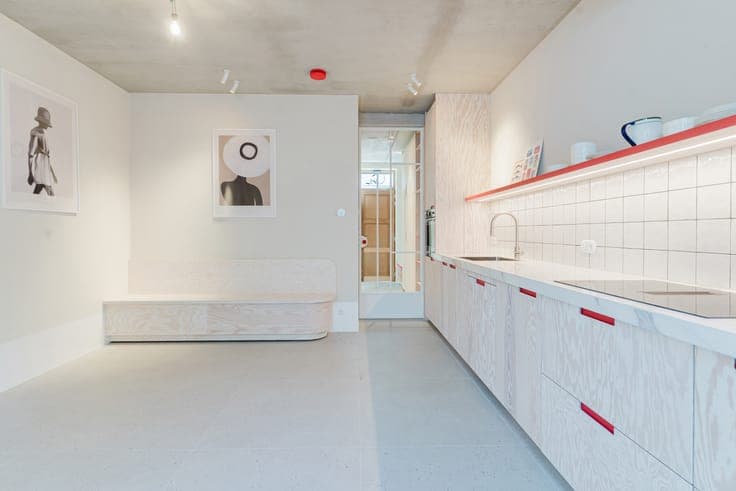Funkey Townhouse met 3 slpk, tuin en terras in centrum Gent