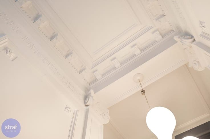 Klassevol Herenhuis met 6 slaapkamers met grote zonnige tuin