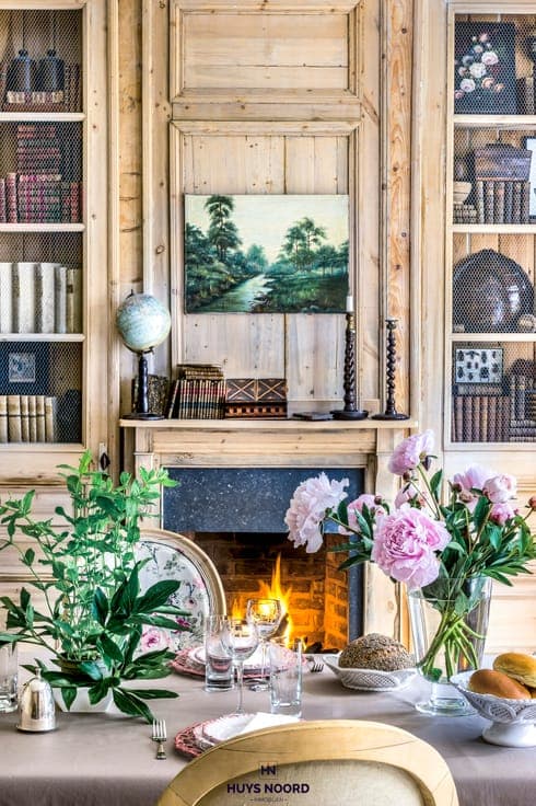 Classy mansion 'Hier In De Draecke'