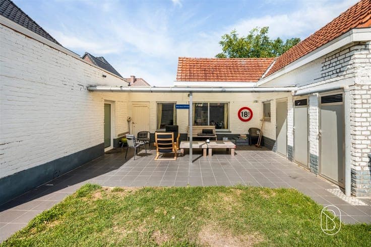 Charming renovated home with a garage and garden
