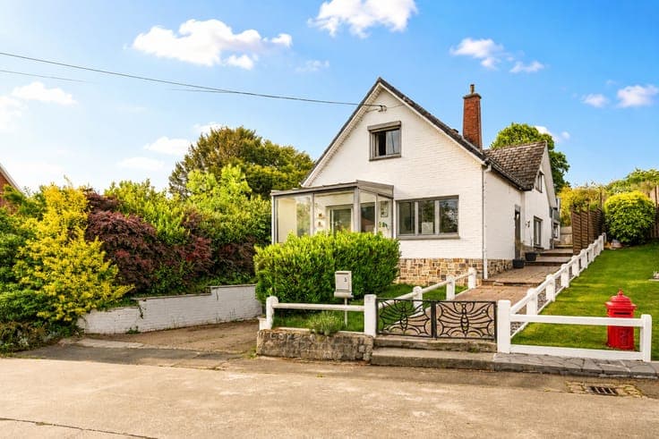 Fully comfortable house in the Pays des Collines