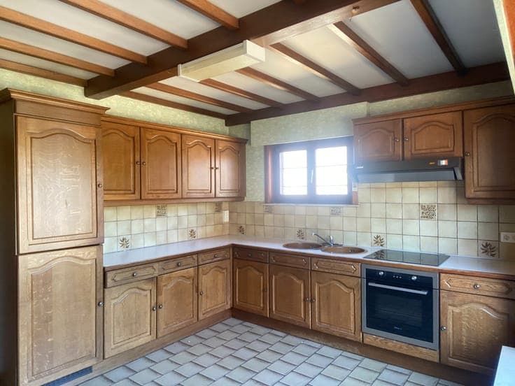 Bungalowwoning met potentieel op de grens van Kaprijke (B...