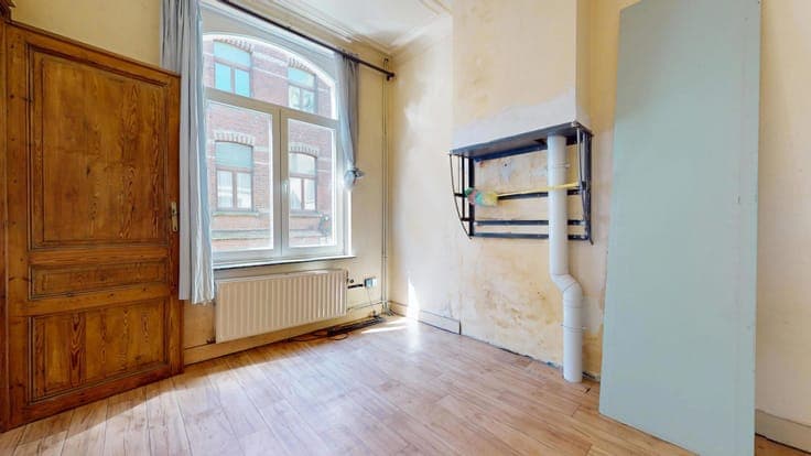 SCHAERBEEK / SAINTE-MARE – 2-BEDROOM HOUSE