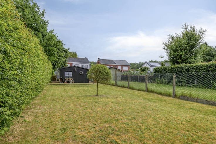 Charming house for sale in the center of Bachte-Maria-Leerne