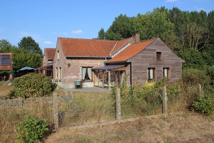 Home with a large lot in Herne, on 2ha42a50ca