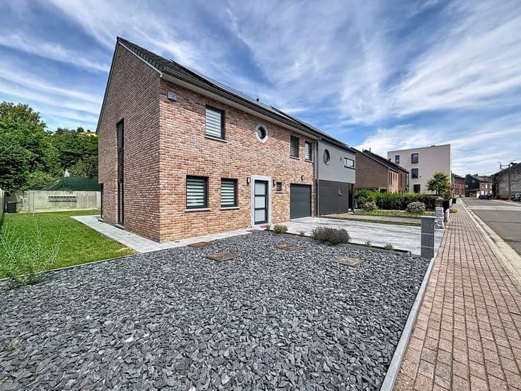 House in Trooz
