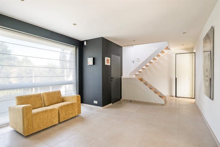 Mooie villa met 4 slaapkamers op 1.335 m² - KIJKDAGEN MET...