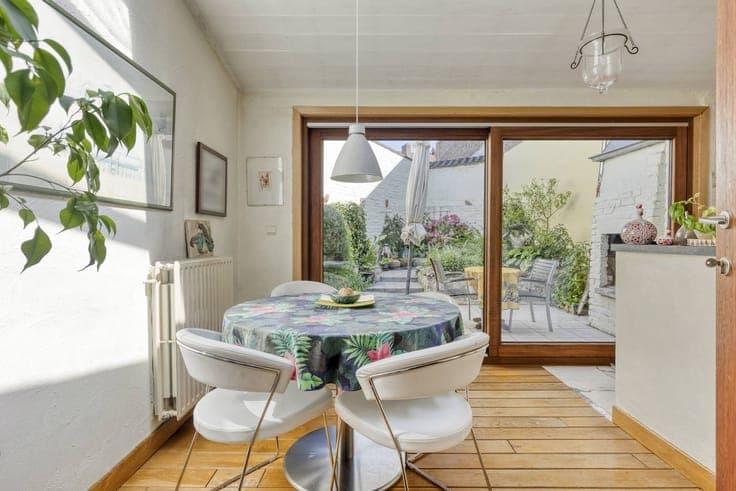 House for sale in Bruges opposite the Werfplein