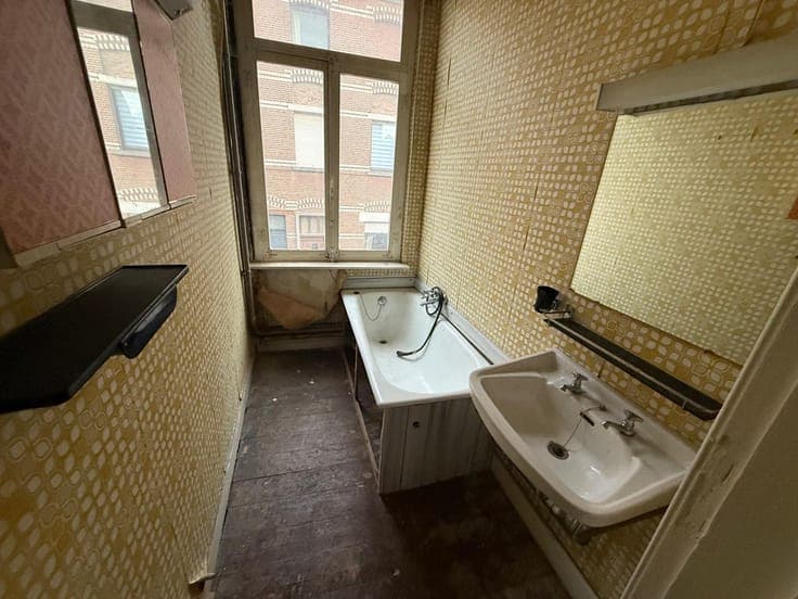 TE RENOVEREN WONING