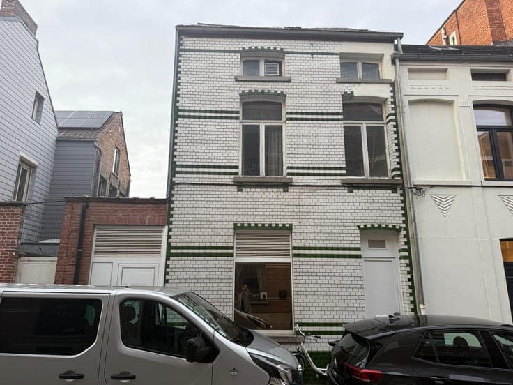 TE RENOVEREN WONING