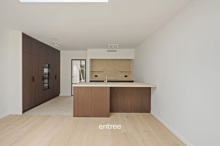 Ready-to-move-in, low-energy house with 4 bedrooms in Merelb
