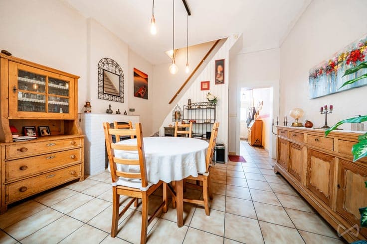 Maison 2 façades à Wavre, 2 chambres + bureau, 117 m²