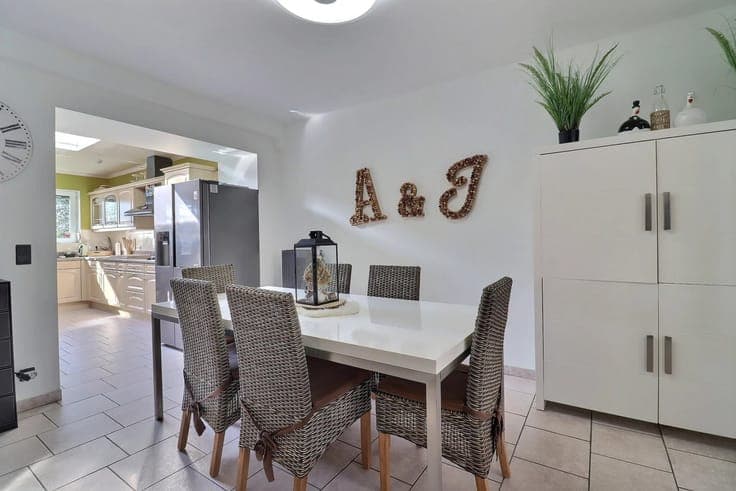 Sale - House Charleroi - 190,000 €