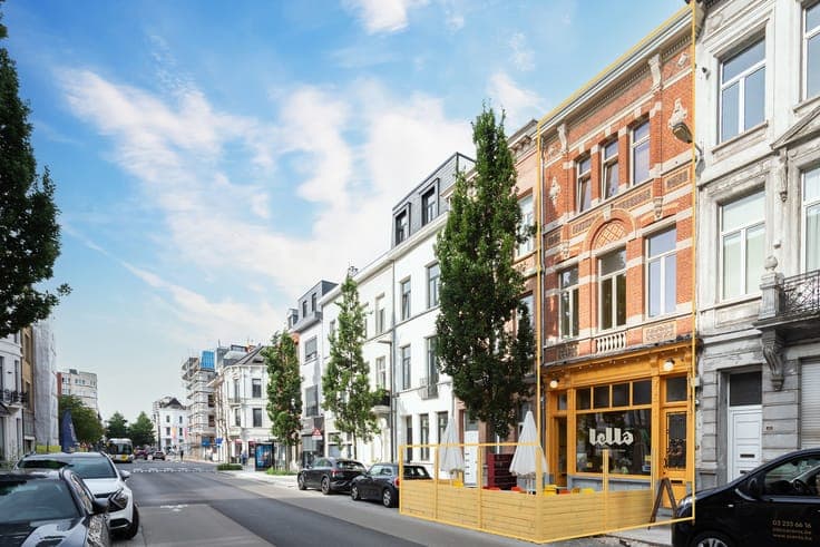 characterful Townhouse in a Prime Antwerp South Location