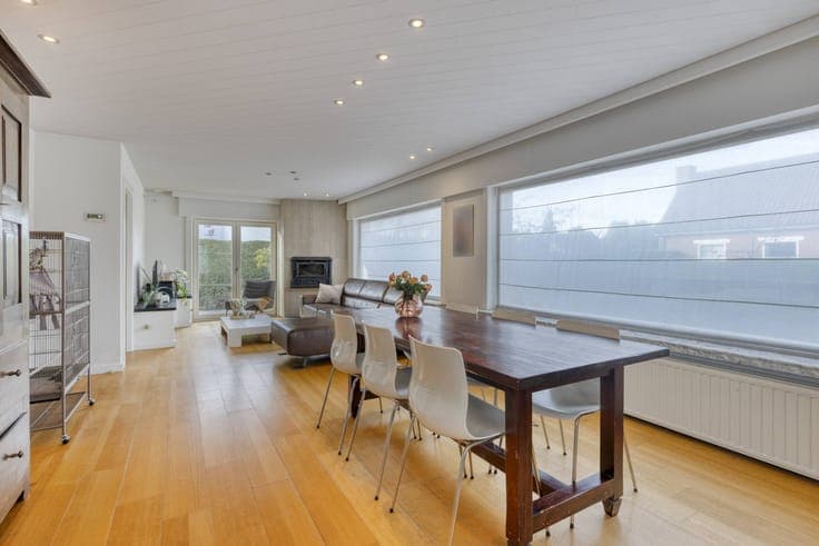 Ready to move in bungalow on 898m² for sale in Wevelgem!
