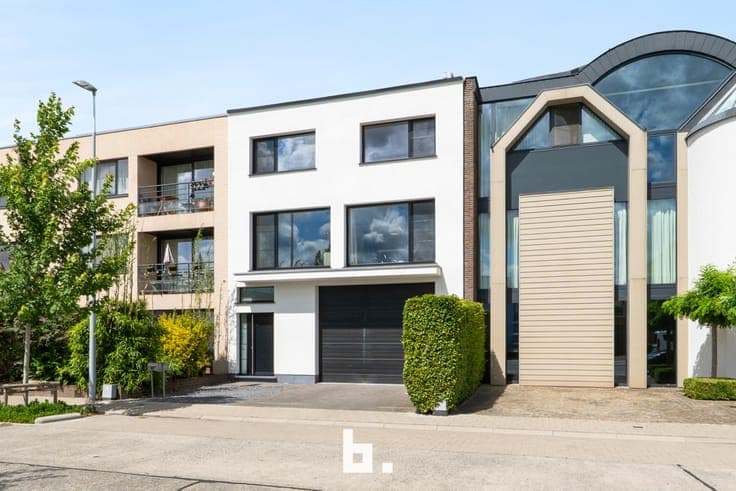House in Sint-Kruis