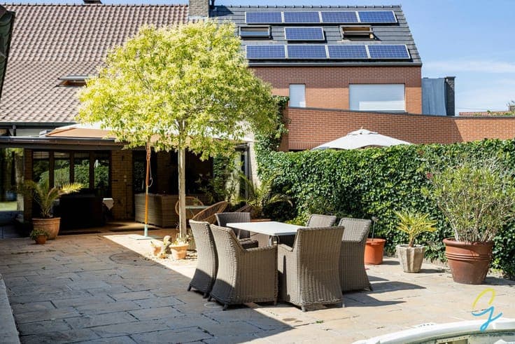House in Zele