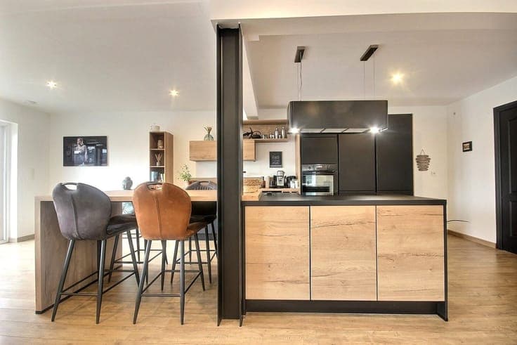 Jolie maison trois façades de 2016 située dans un clos résid