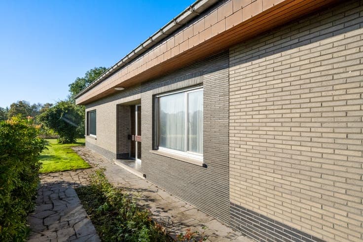 House in Brakel