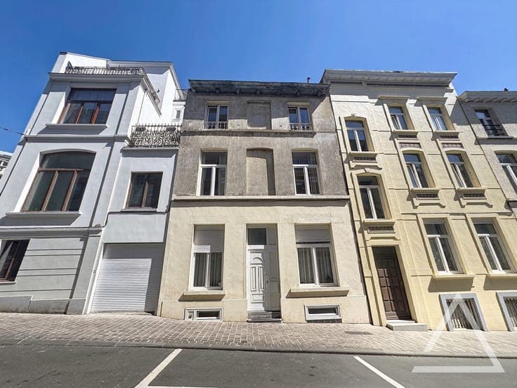 3-Bedroom House Ideally Located in Ixelles