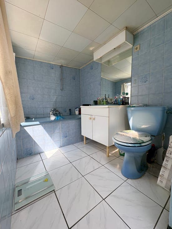 75 m2 house with 1 bedroom + small courtyard of 5.6 m2