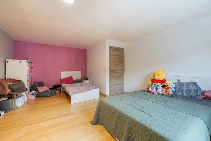 Fully Renovated Family Home with Large Garden