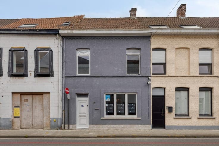 Gezellige starterswoning met 5 slaapkamers en ruime tuin ...