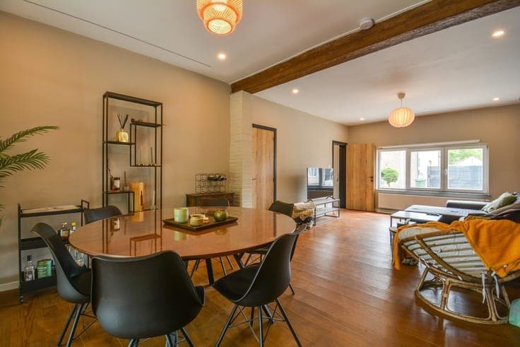 Ready to move in house with extension possibilities in Hofst